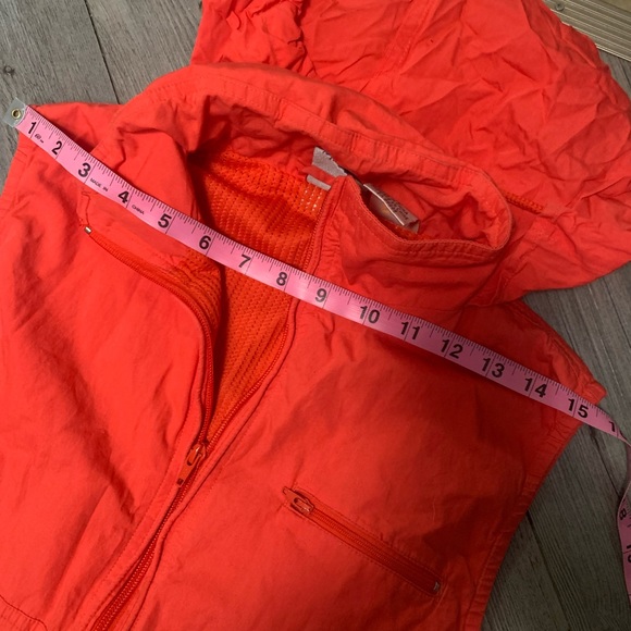 Vintage. R & R. Orange vest - Picture 8 of 9